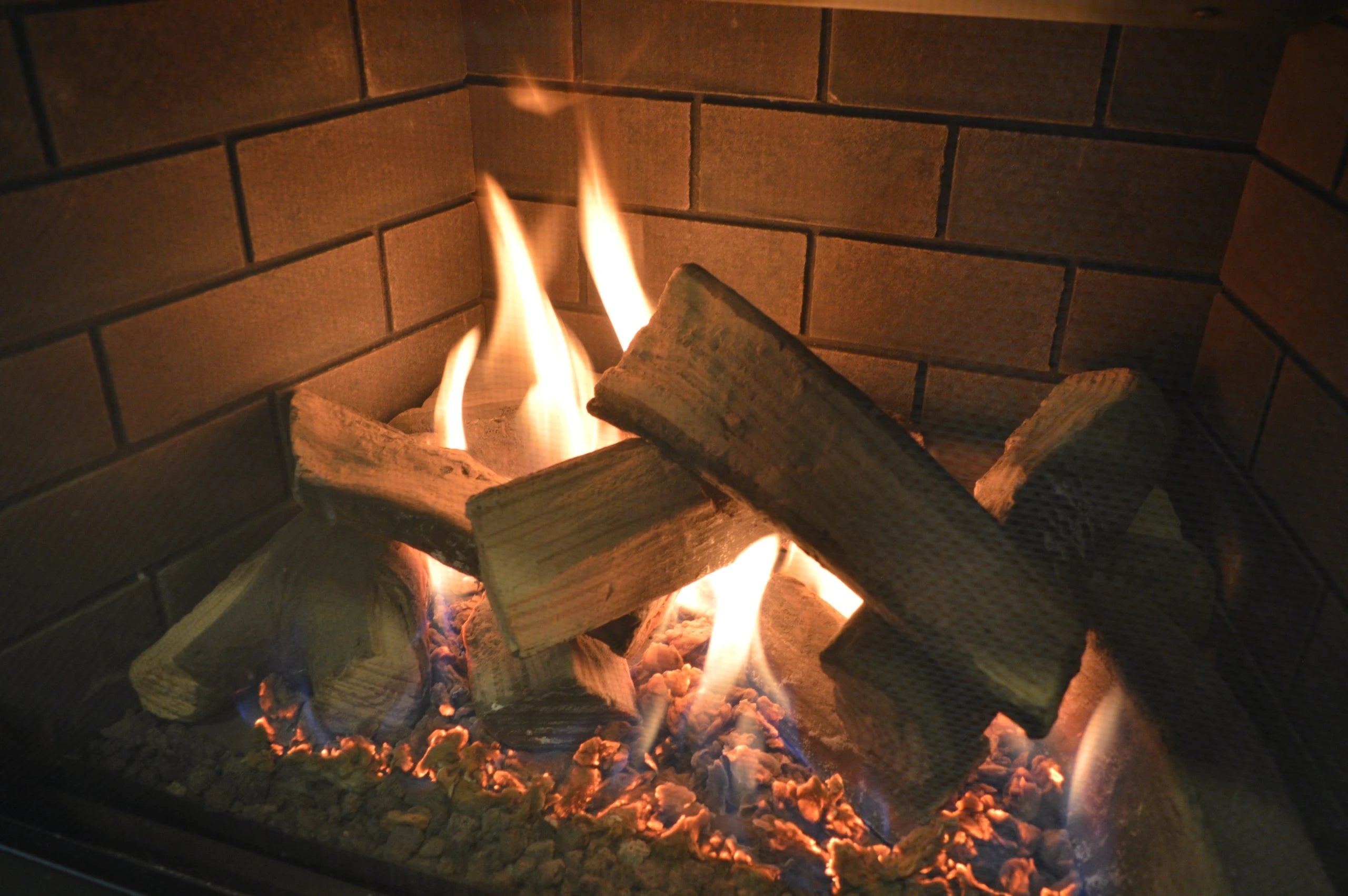 Sierra Flame Abbot 30 Gas Insert – Contemporary Direct Vent Fireplace Insert
