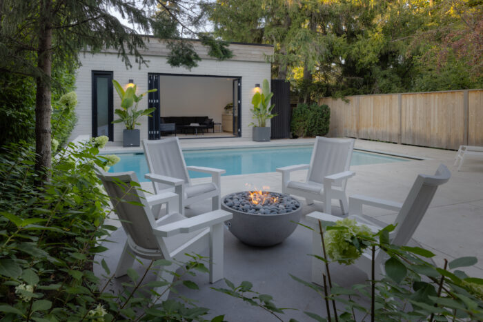 HPC FIRE Serenade Lightweight Concrete Fire Pit by Dekko – Modern Outdoor Elegance Meets Lasting Performance