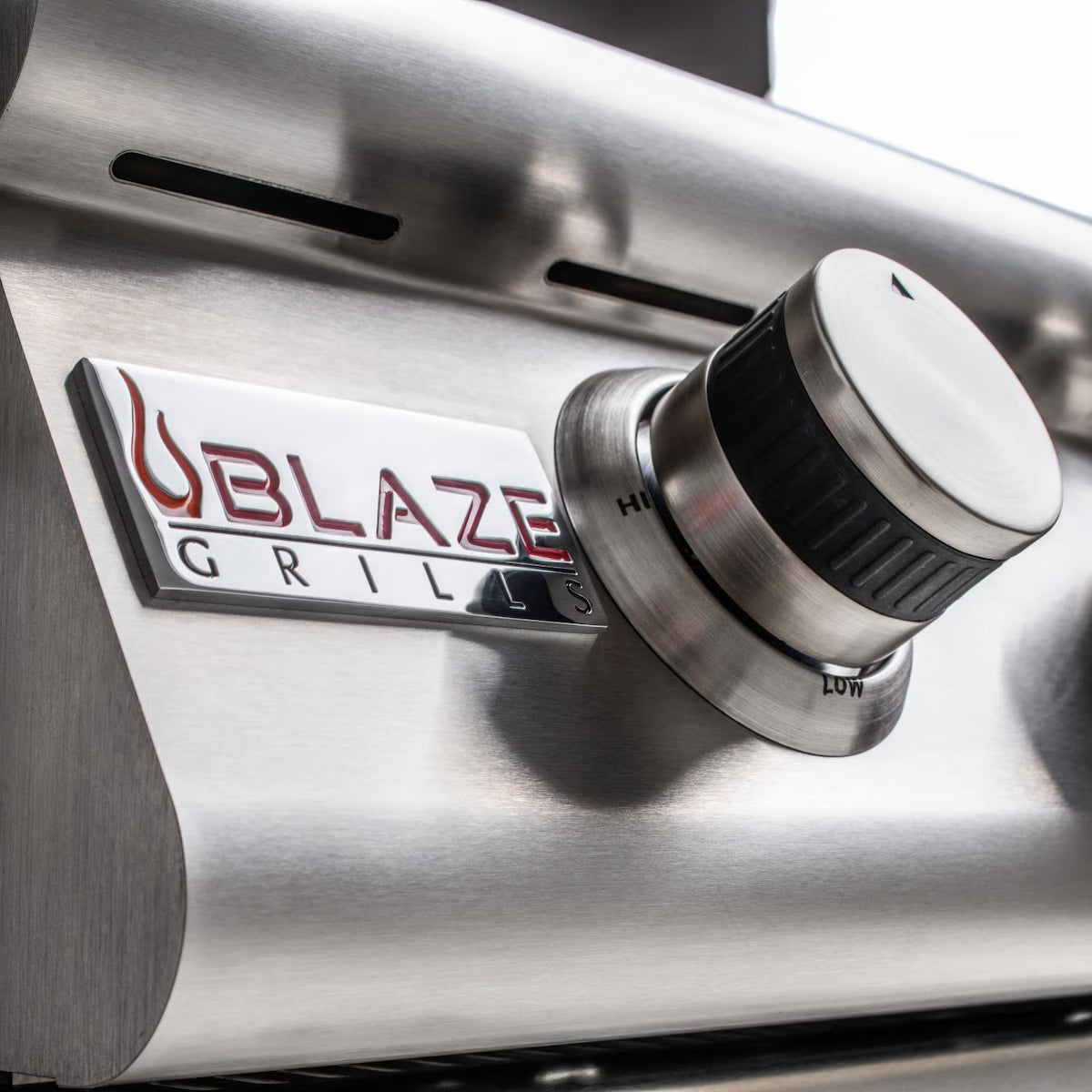 Blaze LBM 32-Inch 4-Burner Propane Gas Grill
