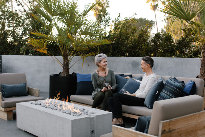 HPC FIRE Avera Lightweight Concrete Fire Pits by Dekko – Modern Gas Fire Pit for Outdoor Living
