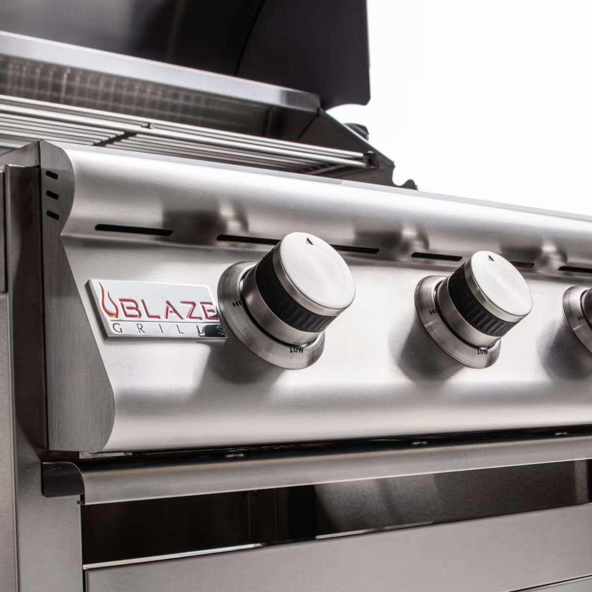 Blaze LBM 32-Inch 4-Burner Propane Gas Grill