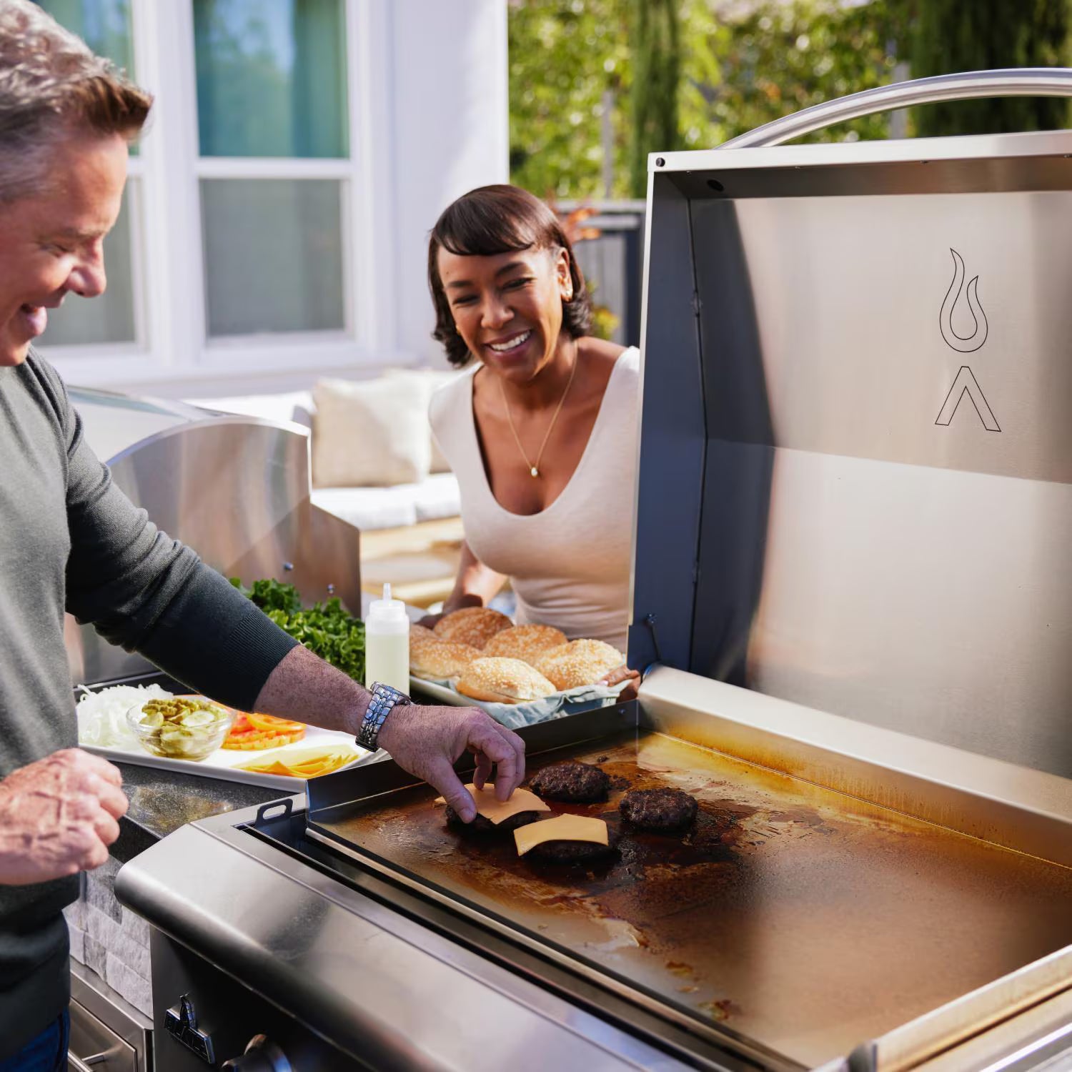 Blaze LTE+ 30-Inch Built-In Propane Gas Griddle with Lift-Assist Hood – BLZ-GRIDDLE-LTE3-LP