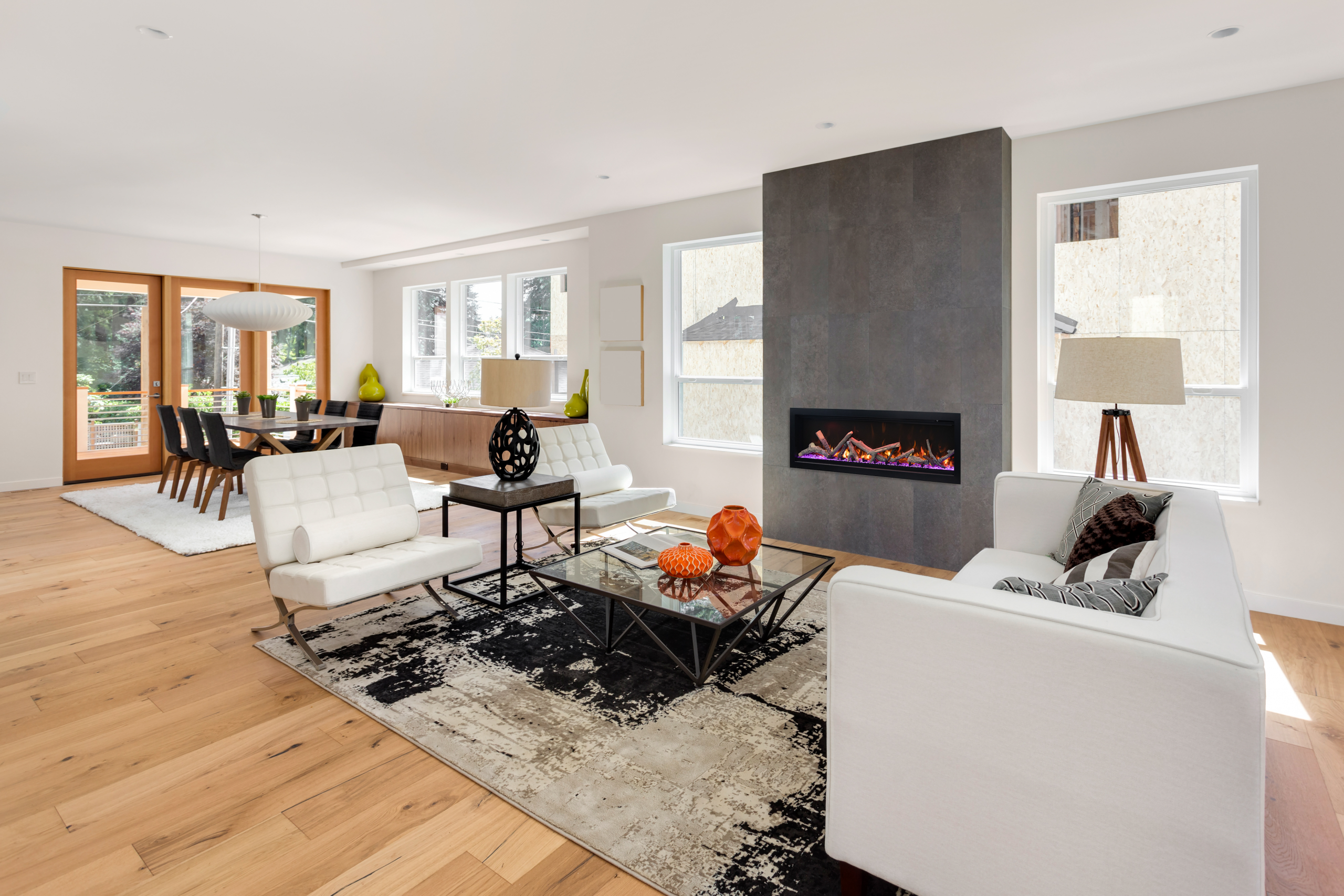 Amantii Symmetry BESPOKE Electric Fireplace – Built-in with log and glass and black steel surround